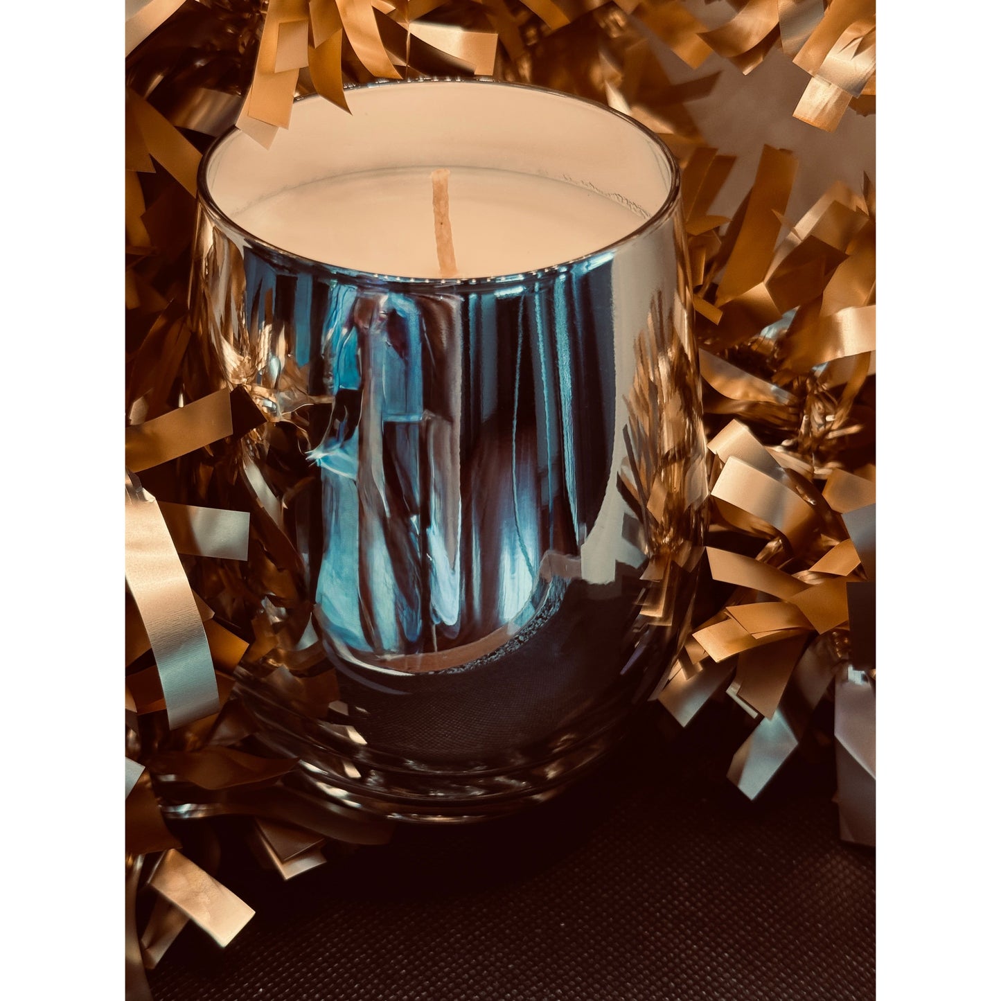 Christmas Collection - Apple & Walnut Scroll